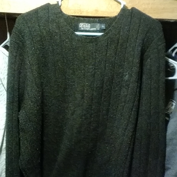 Pull Over Sweater - Picture 3 of 3